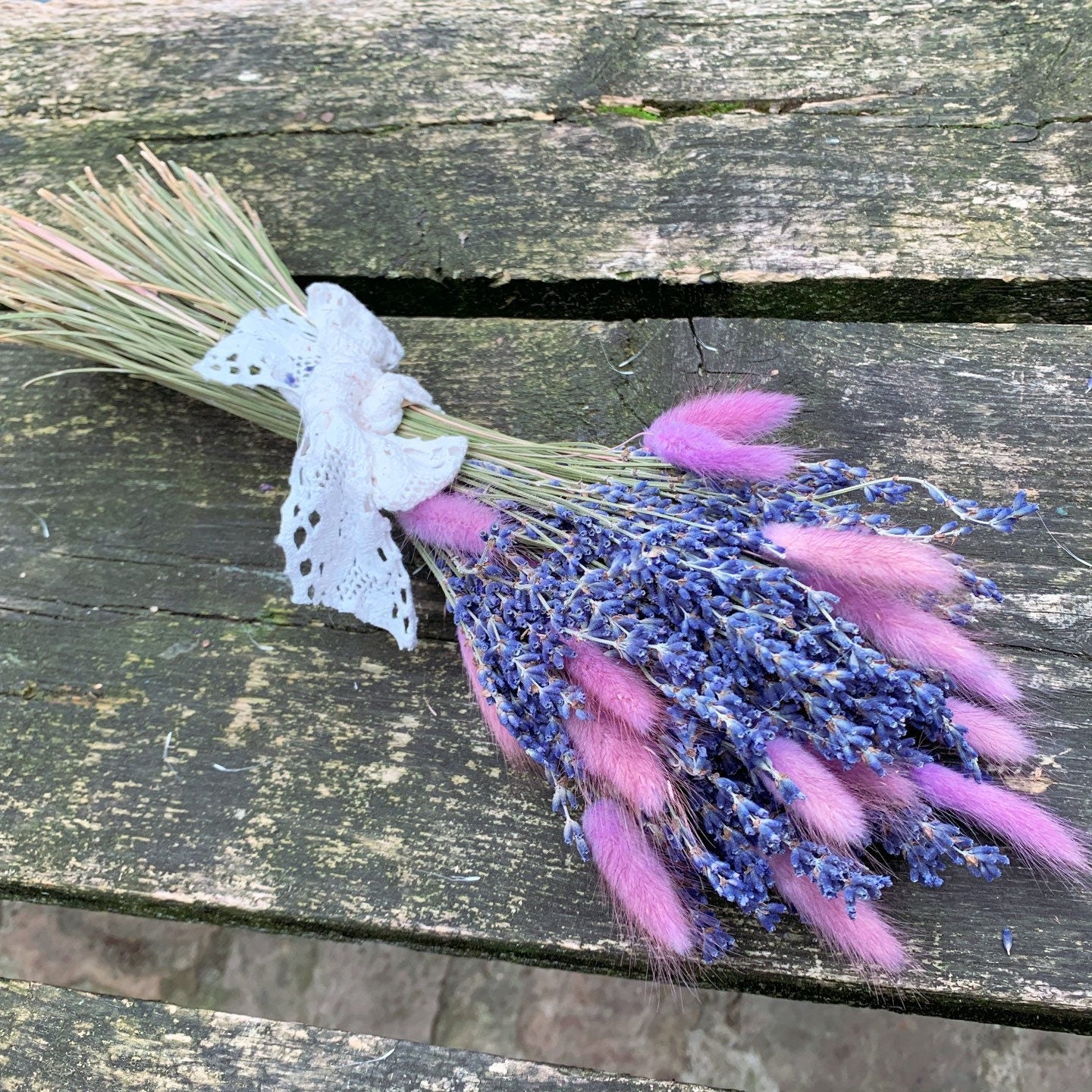 Bouquet true lavender mix lagurus light violet