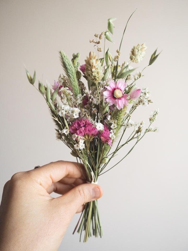 5 mini bouquets/boutonniere "Gamme vert", rustic bouquet, hauteur 15-20cm, dried flower, flower arrangement