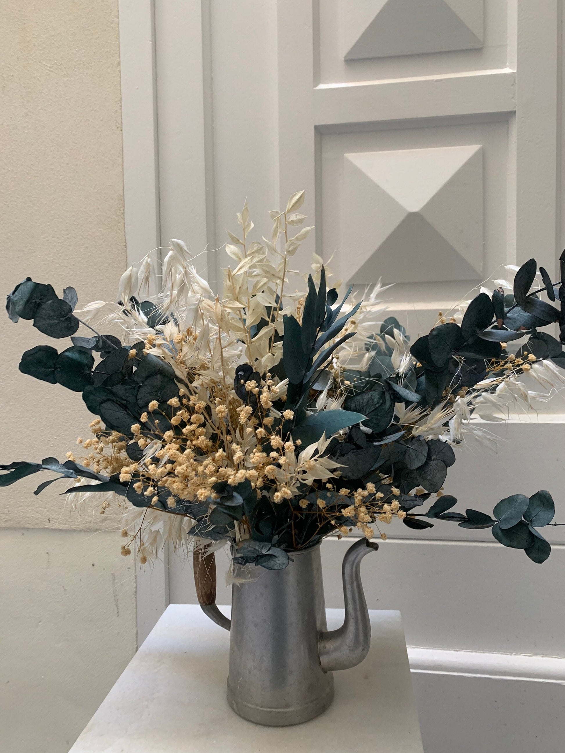 Antony green preserved bunch, rustic decoration,