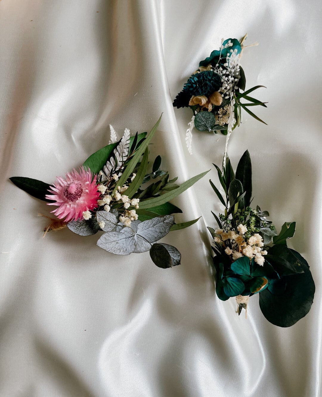 pack of 3 boutonniere Forest green, boutonniere preserved foliage mix dried flower, bridal accessories, wedding DYI