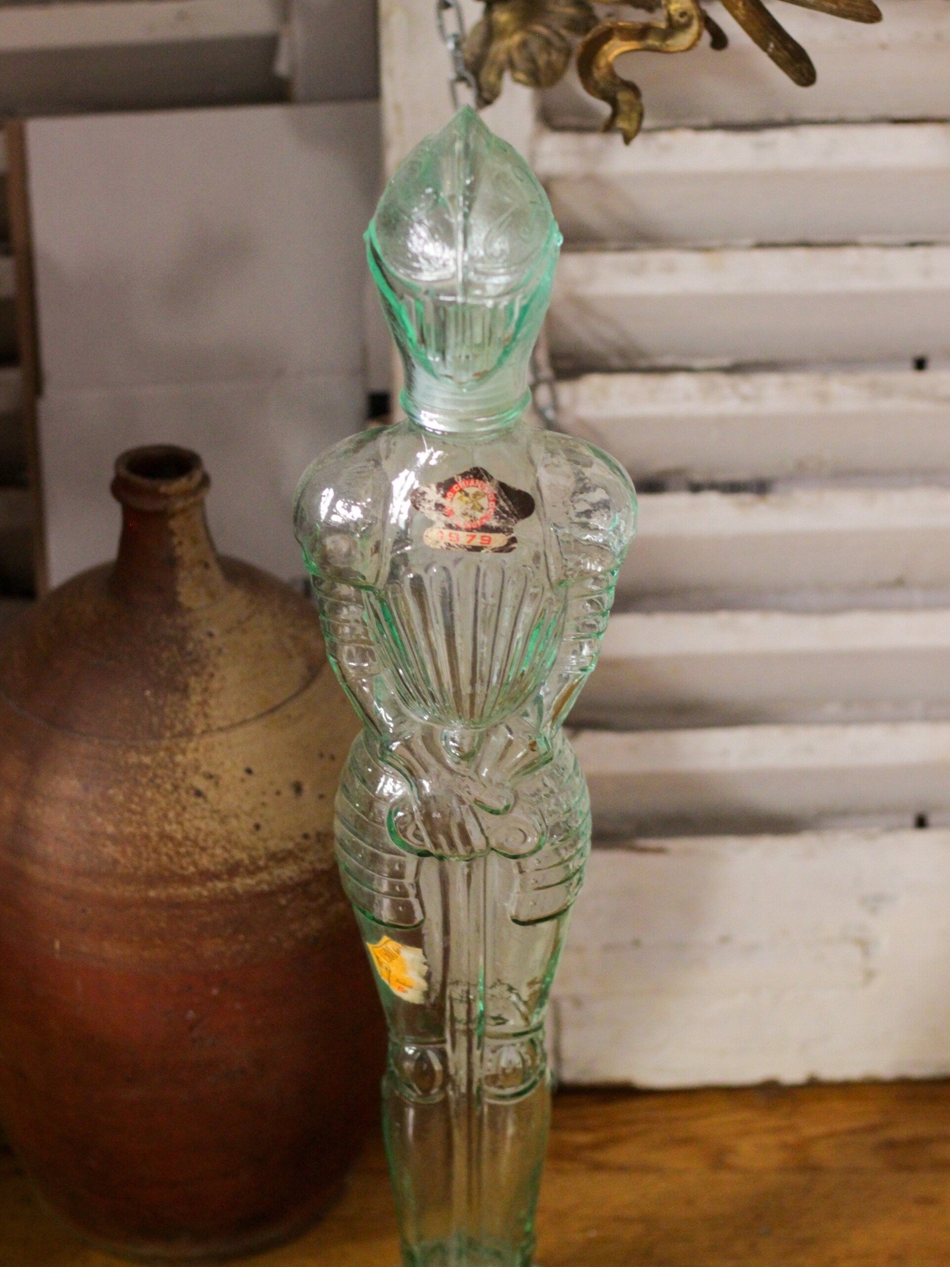 Rare Long bouteille de vins italienne transparent Toscan en verre Chianti Decanter from Casa Vento Chianti, 1979 Made in Italy