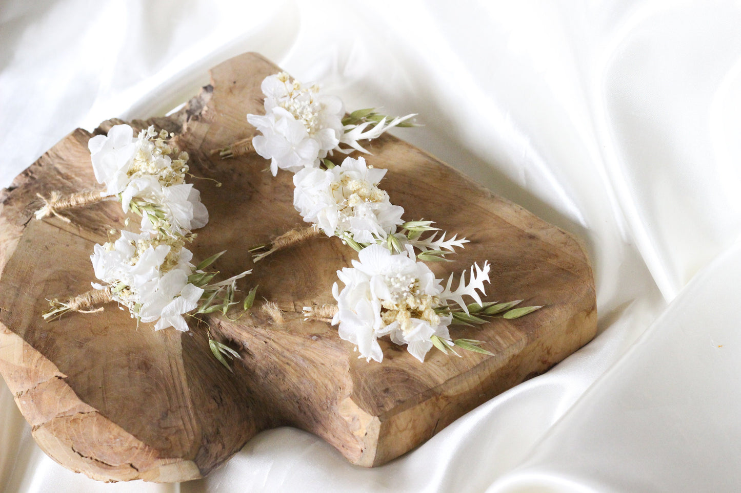 AVA wedding boutonniere/ buttonhole for bride and groom