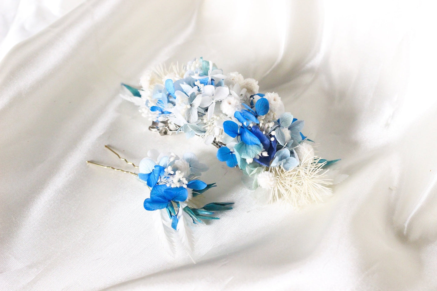 Sky blue hair pin and barette dried flower, blue preserved hydrangea bridal accessories, wedding DYI