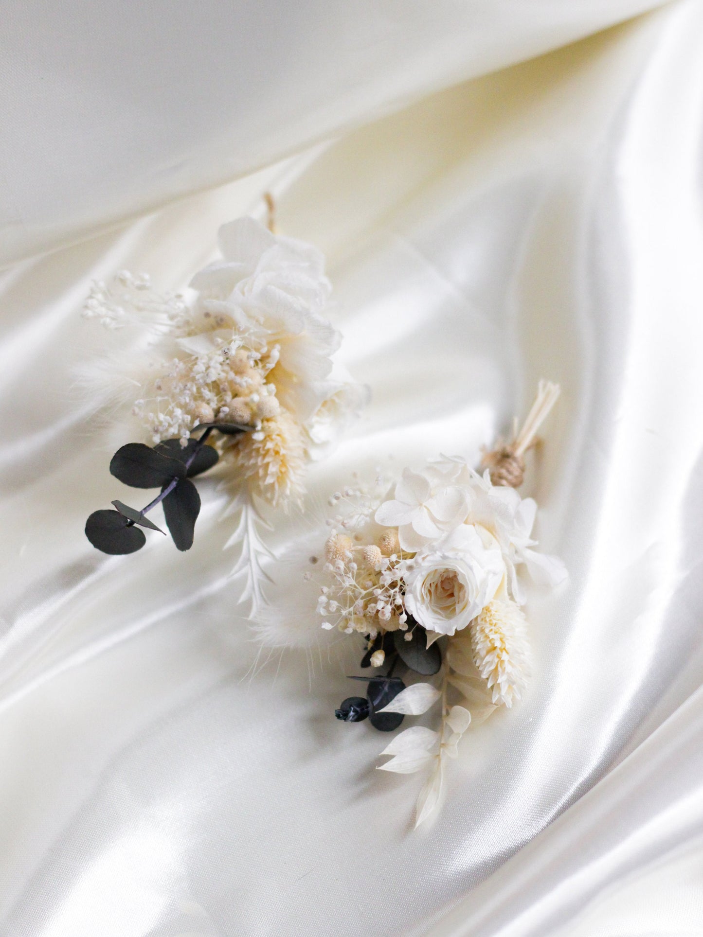 DIANA wedding buttonhole for bridal and groom, Boutonniere for wedding in cream and white color