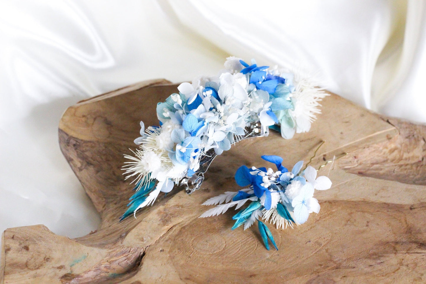Sky blue hair pin and barette dried flower, blue preserved hydrangea bridal accessories, wedding DYI