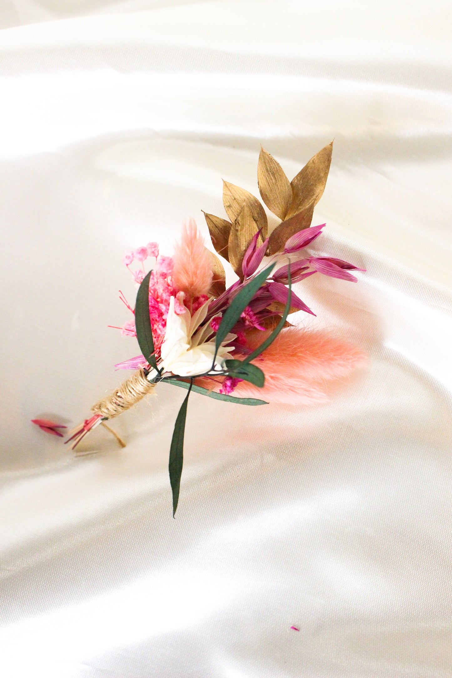 VIVIAN wedding buttonhole for bridal and groom, Boutonnière fleurs séchées pour mariage