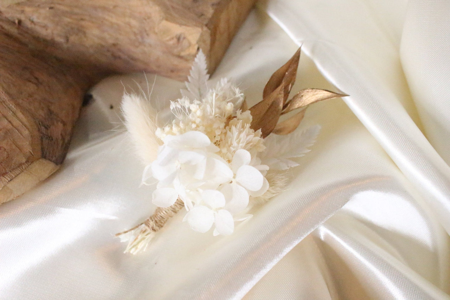 DORIAN boutonniere white cream preserved groom accessories, wedding DYI