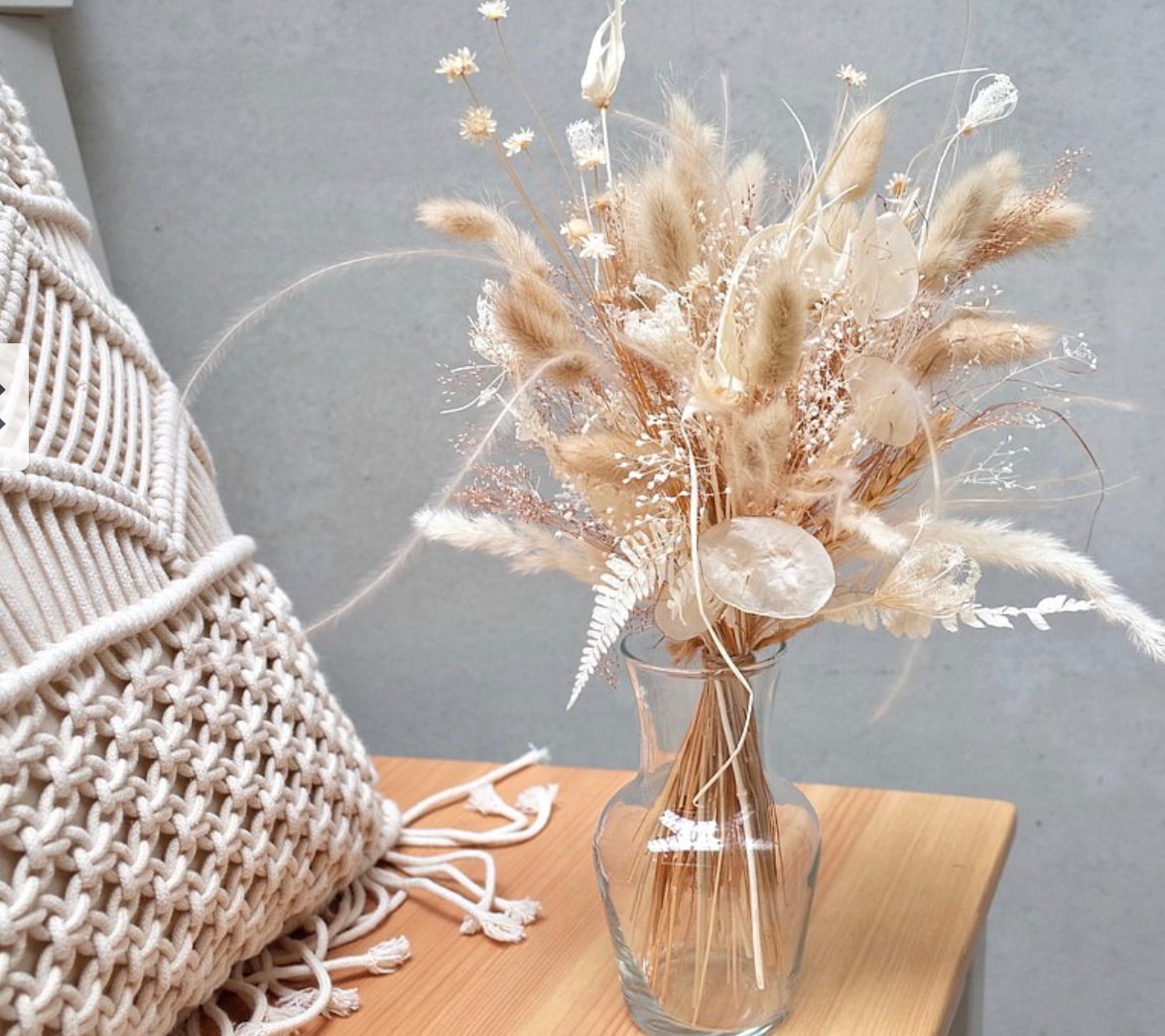 Bouquet snowy lunar mix lagurus bridal bunch, boho chic decoration, wedding bunch