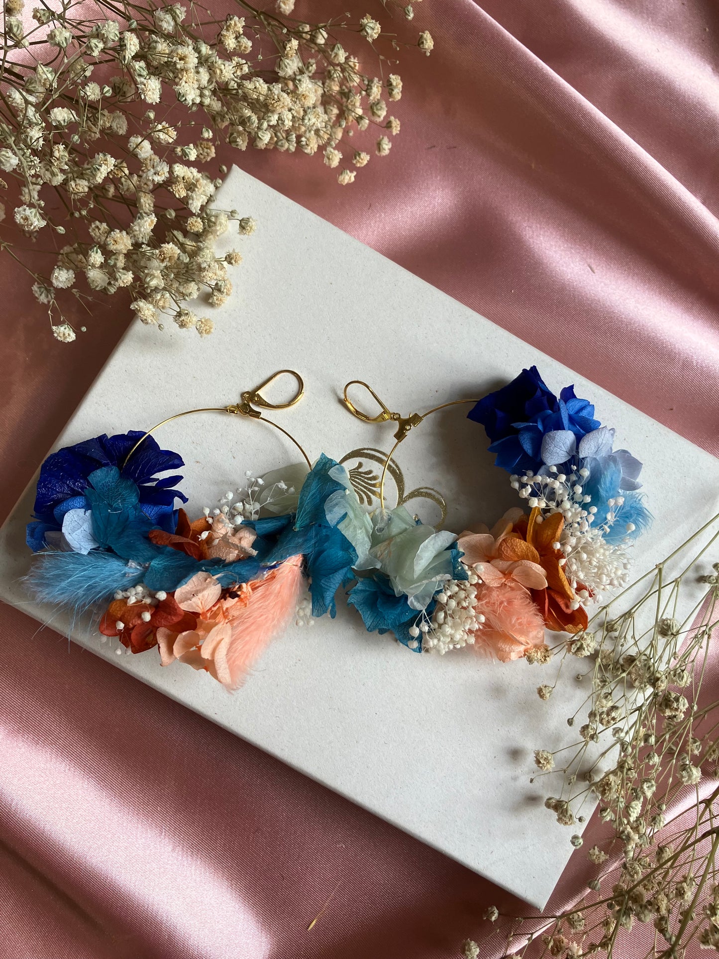 LEA stabilized floral DIY earrings