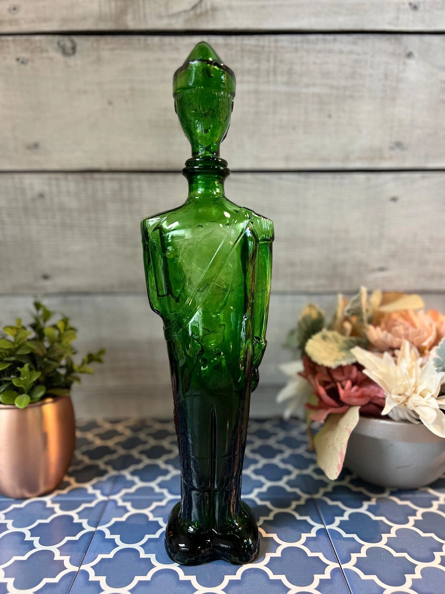 Rare carafe Empoli forme de soldat - Vintage Italy Decanter Bottle People Face/Stopper Mid Century Green since 1960s