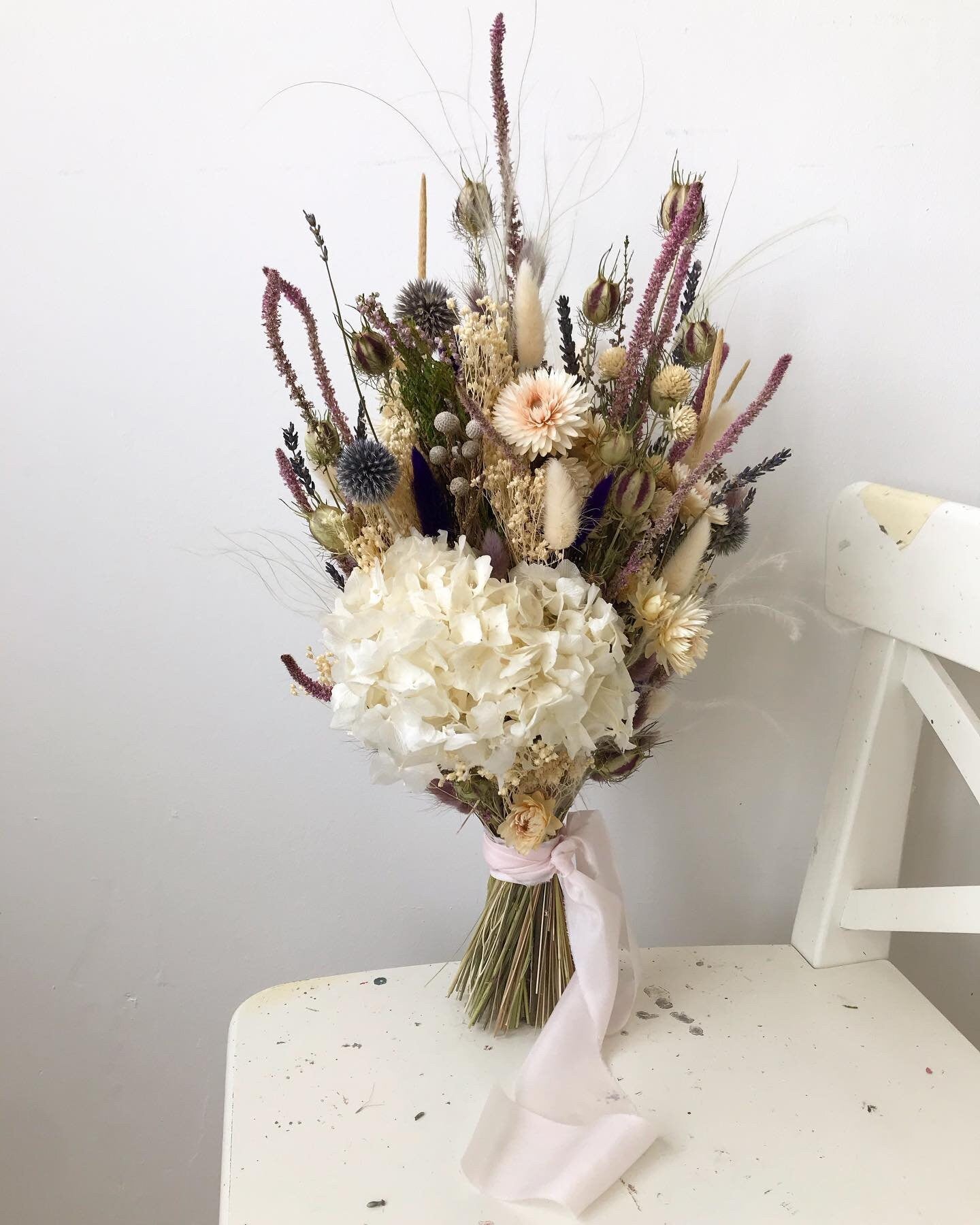 Bouquet White Lady, rustic bunch, decoration, dried composition flower