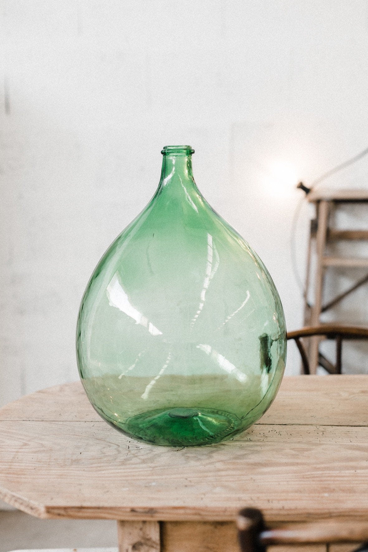 XXL size French Dame Jeanne vert 54L ancien 1960s vintage, antique vase