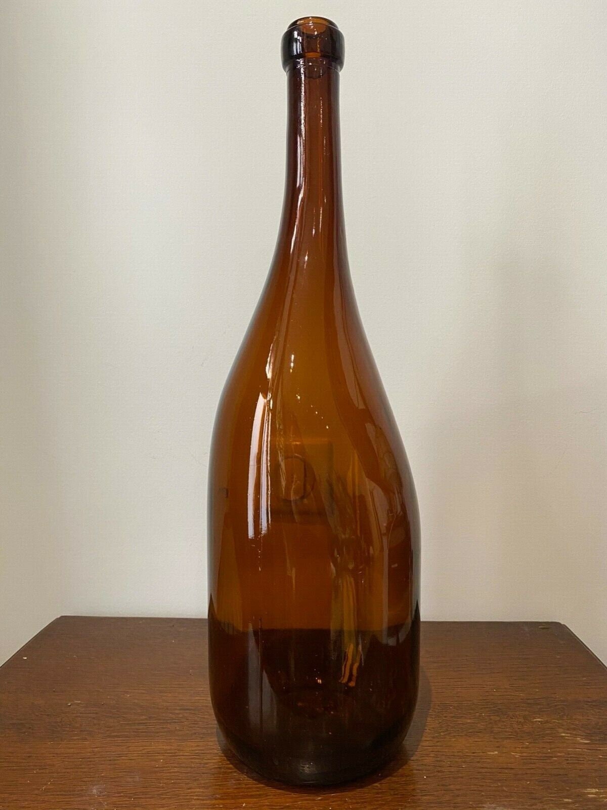 Ancien XL wine bottle hand blown amber 1900s, vase ancien, antique vase, decoration intérieur