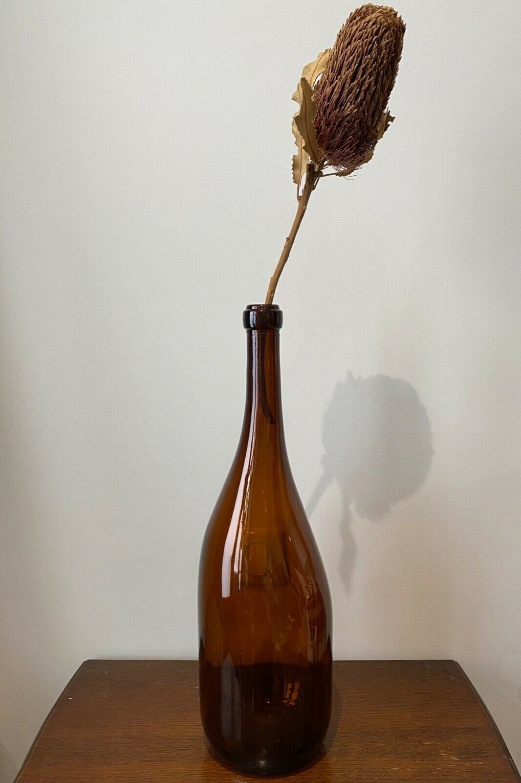 Ancien XL wine bottle hand blown amber 1900s, vase ancien, antique vase, decoration intérieur