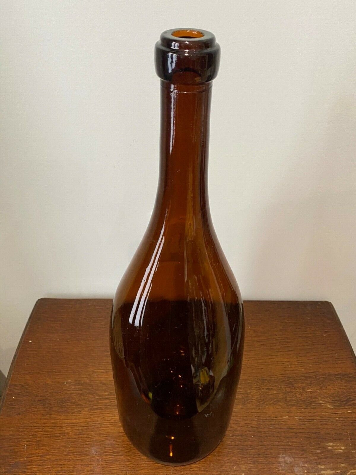 Ancien XL wine bottle hand blown amber 1900s, vase ancien, antique vase, decoration intérieur