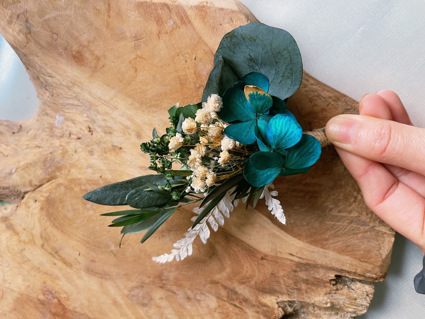 Greenery boutonniere white cream preserved groom accessories, wedding DYI