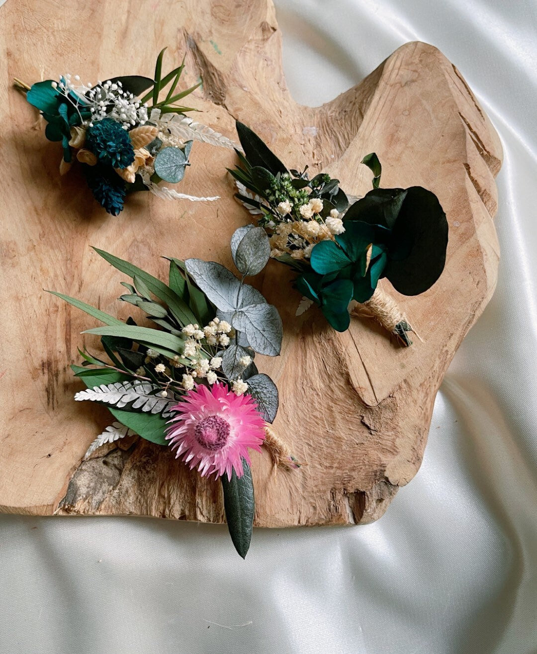 pack of 3 boutonniere Forest green, boutonniere preserved foliage mix dried flower, bridal accessories, wedding DYI