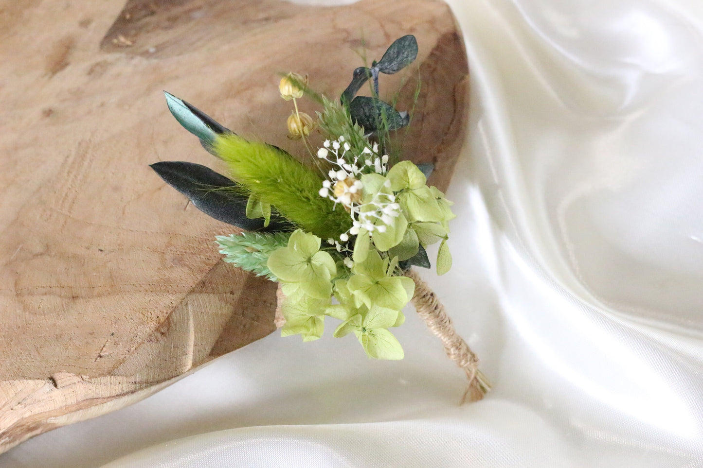 SOFIA wedding buttonhole for bridal and groom, Boutonnière fleurs séchées pour mariage